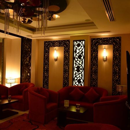 Home Inn Hotel Suites Ал Хубар Екстериор снимка
