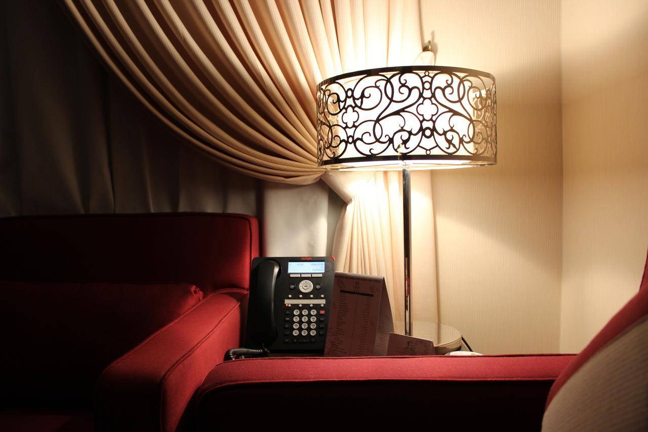 Home Inn Hotel Suites Ал Хубар Екстериор снимка