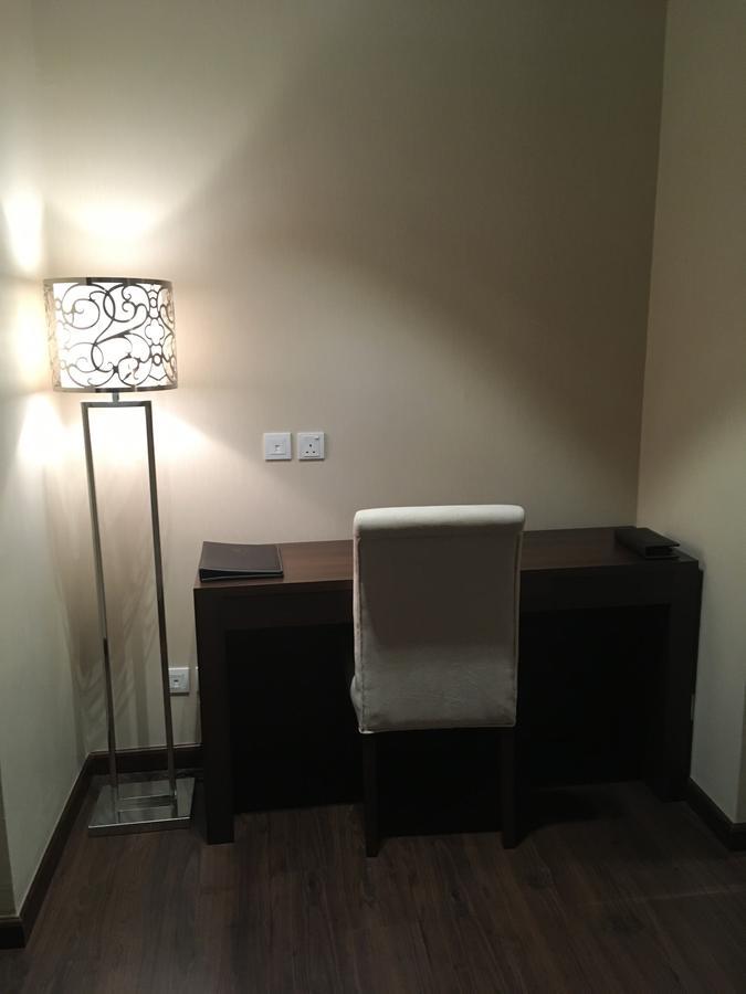 Home Inn Hotel Suites Ал Хубар Екстериор снимка